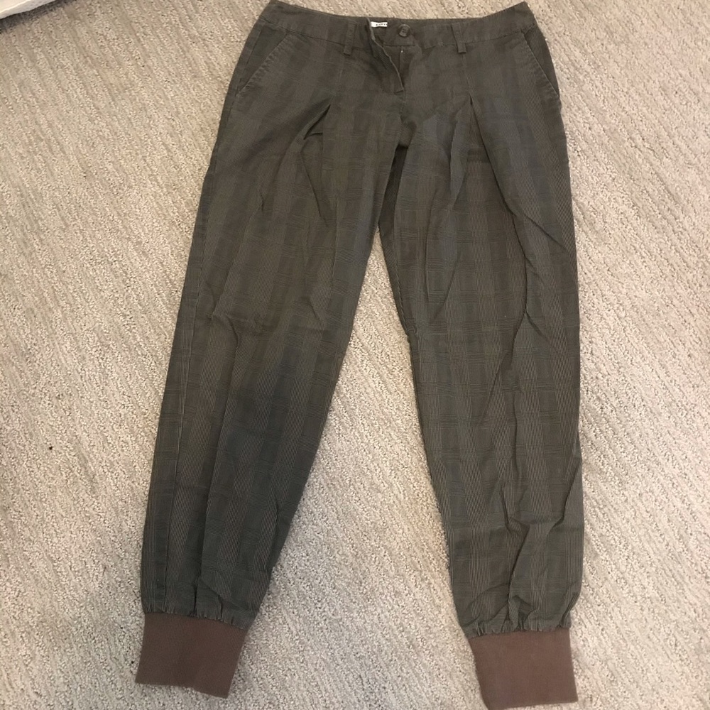 Plaid dress joggers bought in Italy. Size 2 US